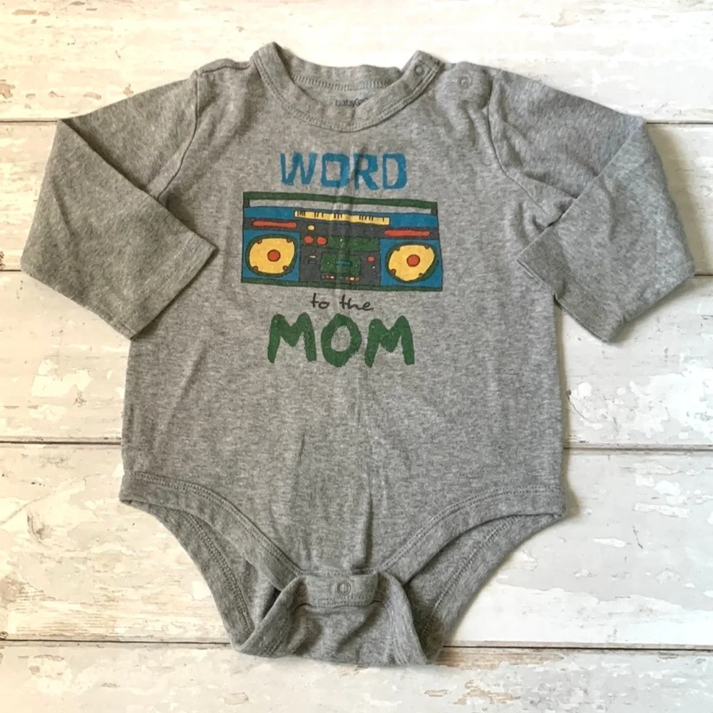 BabyGap 18-24m Gray Long Sleeve 18m 24m Onesie Graphic Tee 100% Cotton
